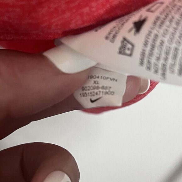 Nike Dri Fit Coral Pink Hooded Athletic Workout Pullover Shirt Women Sz XL - Picture 8 of 8